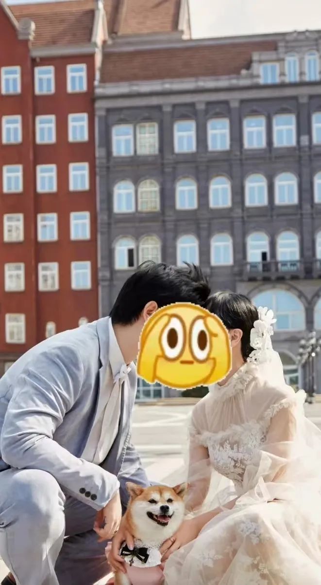 AI乱擦边,看客也懵圈 AI乱擦边,看客也懵圈